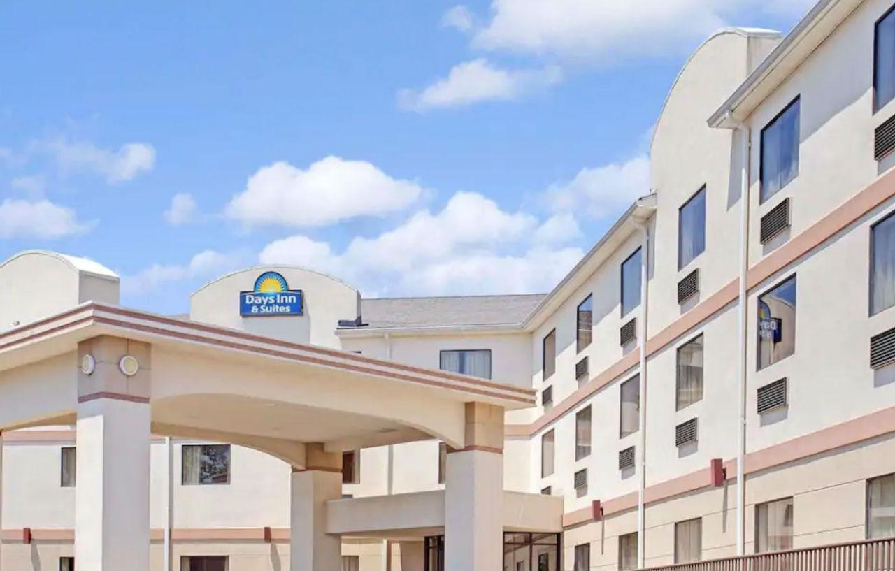 Days Inn & Suites By Wyndham Laurel Near Fort Meade Ngoại thất bức ảnh