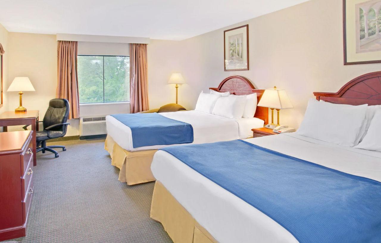Days Inn & Suites By Wyndham Laurel Near Fort Meade Ngoại thất bức ảnh